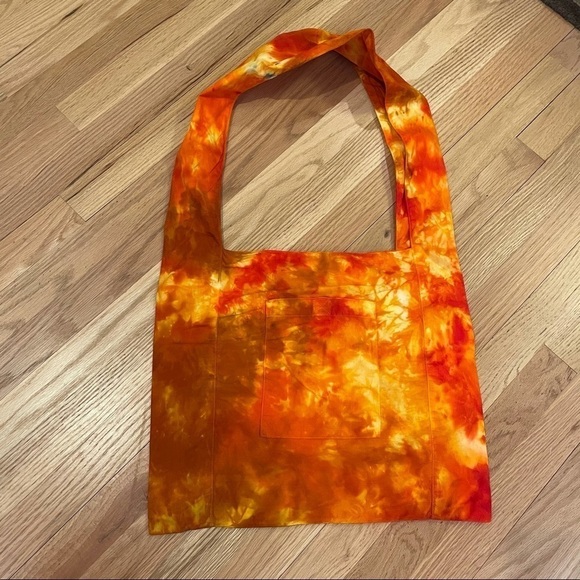 Crossbody tie dye reusable washable L tote orange gold brown - Picture 2 of 10